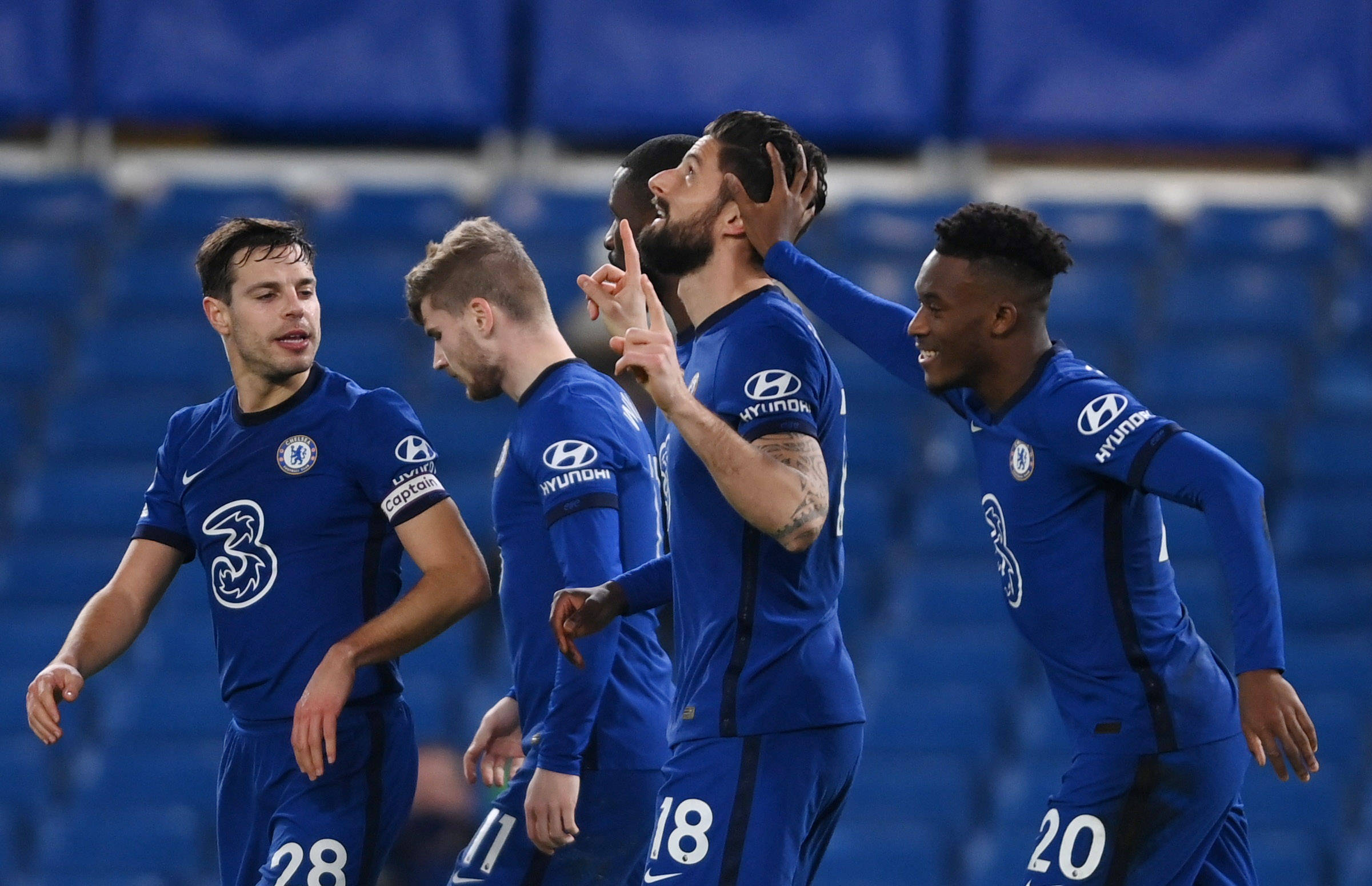 ADTEC AX-2000II 27.12MHz 2000W RF Genera